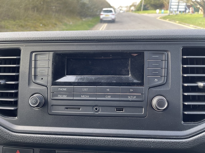 Volkswagen Crafter 2.0 TDI CR35 BlueMotion Tech Startline FWD MWB High Roof Euro 6 (s/s) 5dr - U679