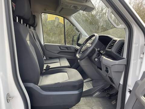 Volkswagen Crafter 2.0 TDI CR35 BlueMotion Tech Startline FWD MWB High Roof Euro 6 (s/s) 5dr - U679