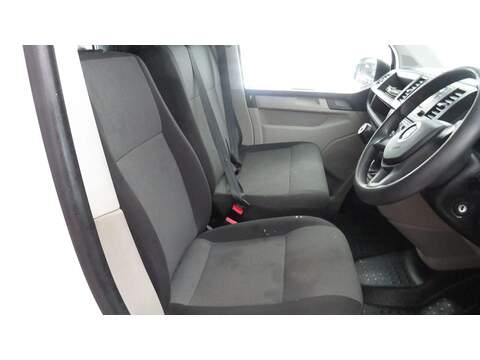 Volkswagen Transporter Transporter Startline Panel Van 1 Manual Diesel - U680