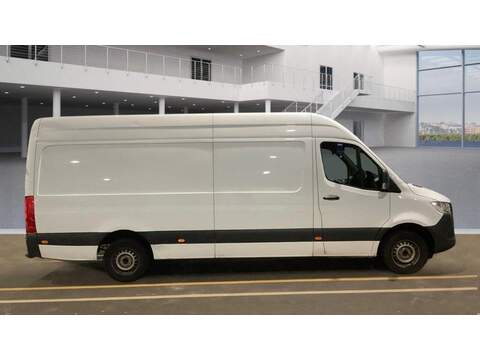 Mercedes-Benz Sprinter 2.0 315 CDI Progressive RWD L3 H2 Euro 6 (s/s) 5dr - U683