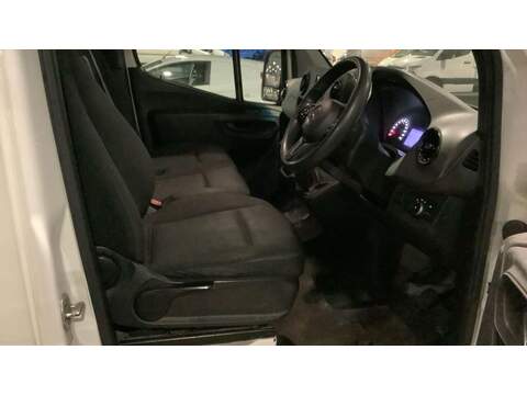 Mercedes-Benz Sprinter 2.0 315 CDI Progressive RWD L3 H2 Euro 6 (s/s) 5dr - U683