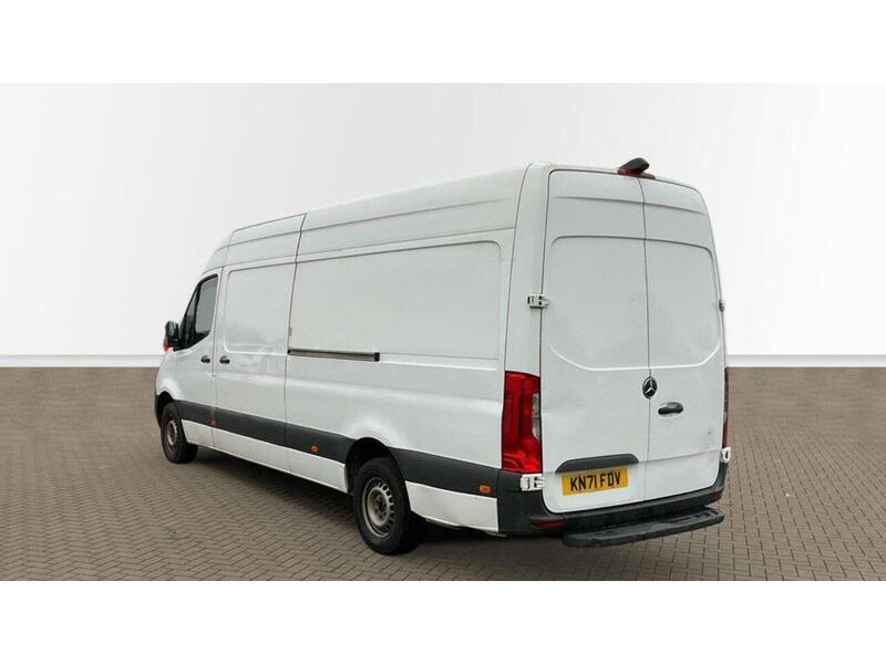 Mercedes-Benz Sprinter 2.0 315 CDI Progressive RWD L3 H2 Euro 6 (s/s) 5dr - U684