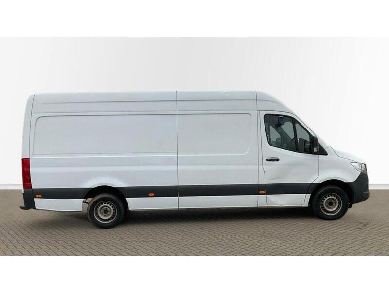 Mercedes-Benz Sprinter 2.0 315 CDI Progressive RWD L3 H2 Euro 6 (s/s) 5dr - U684