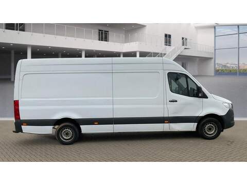 Mercedes-Benz Sprinter 2.0 315 CDI Progressive RWD L3 H2 Euro 6 (s/s) 5dr - U684
