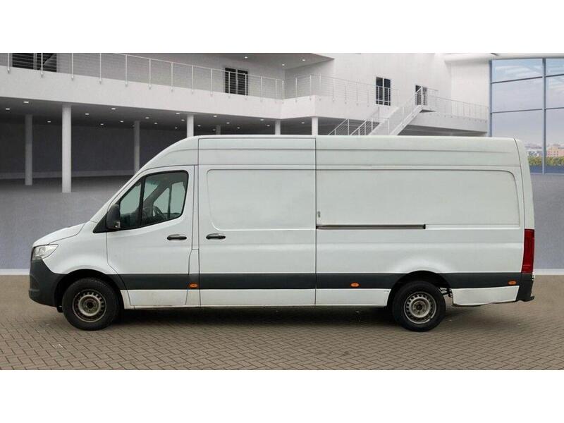 Mercedes-Benz Sprinter 2.0 315 CDI Progressive RWD L3 H2 Euro 6 (s/s) 5dr - U684