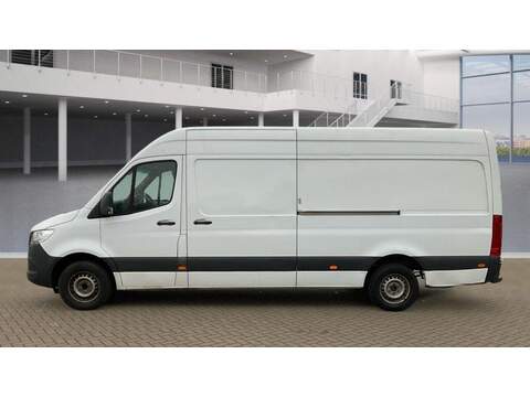 Mercedes-Benz Sprinter 2.0 315 CDI Progressive RWD L3 H2 Euro 6 (s/s) 5dr - U684