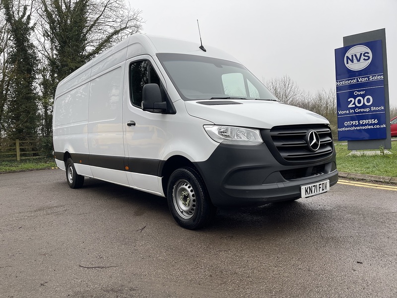 Mercedes-Benz Sprinter 2.0 315 CDI Progressive RWD L3 H2 Euro 6 (s/s) 5dr - U684