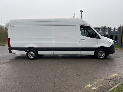 Mercedes-Benz Sprinter 2.0 315 CDI Progressive RWD L3 H2 Euro 6 (s/s) 5dr - U684