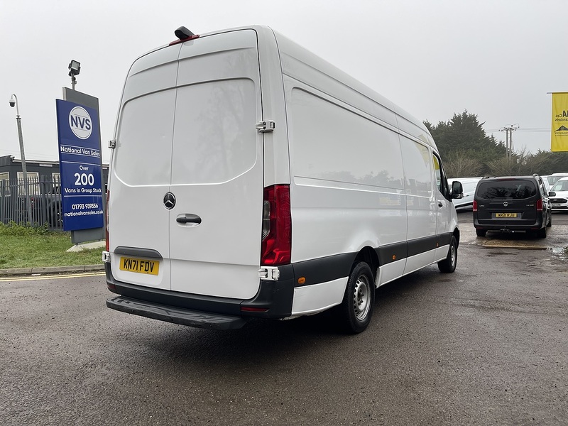 Mercedes-Benz Sprinter 2.0 315 CDI Progressive RWD L3 H2 Euro 6 (s/s) 5dr - U684