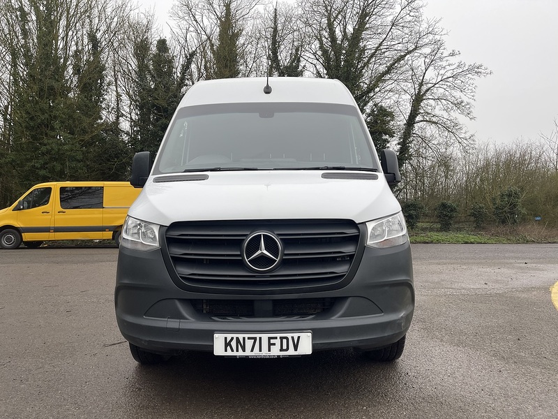 Mercedes-Benz Sprinter 2.0 315 CDI Progressive RWD L3 H2 Euro 6 (s/s) 5dr - U684