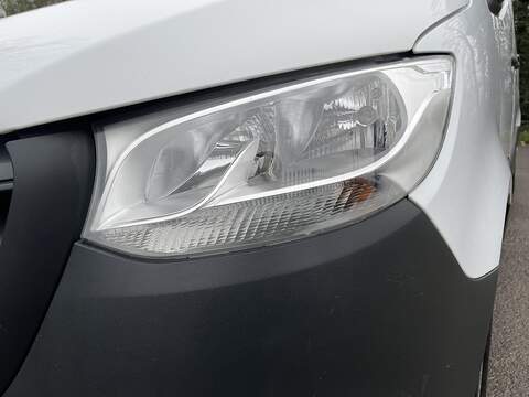 Mercedes-Benz Sprinter 2.0 315 CDI Progressive RWD L3 H2 Euro 6 (s/s) 5dr - U684