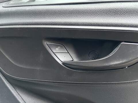 Mercedes-Benz Sprinter 2.0 315 CDI Progressive RWD L3 H2 Euro 6 (s/s) 5dr - U684