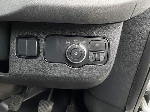 Mercedes-Benz Sprinter 2.0 315 CDI Progressive RWD L3 H2 Euro 6 (s/s) 5dr - U684