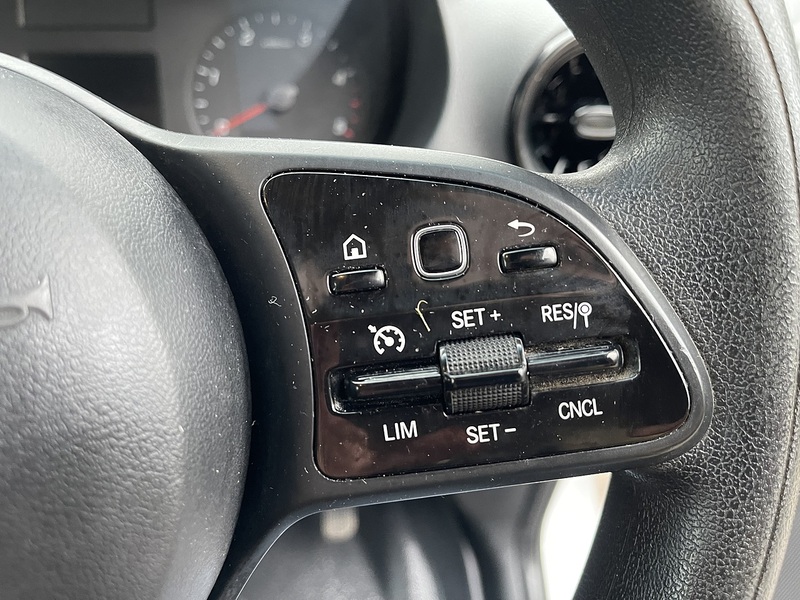 Mercedes-Benz Sprinter 2.0 315 CDI Progressive RWD L3 H2 Euro 6 (s/s) 5dr - U684