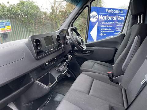 Mercedes-Benz Sprinter 2.0 315 CDI Progressive RWD L3 H2 Euro 6 (s/s) 5dr - U684