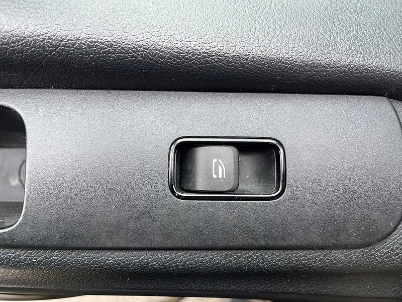 Mercedes-Benz Sprinter 2.0 315 CDI Progressive RWD L3 H2 Euro 6 (s/s) 5dr - U684