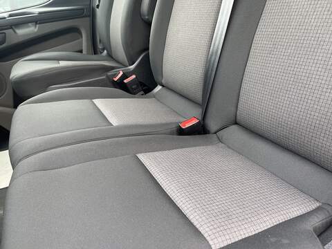 Ford Transit Custom 2.0 320 EcoBlue Leader L2 H2 Euro 6 (s/s) 5dr - U687