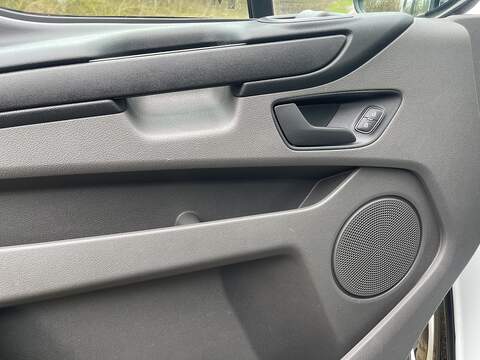 Ford Transit Custom 2.0 320 EcoBlue Leader L2 H2 Euro 6 (s/s) 5dr - U687