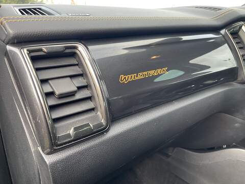 Ford Ranger 2.0 EcoBlue Wildtrak Auto 4WD Euro 6 (s/s) 4dr - U689