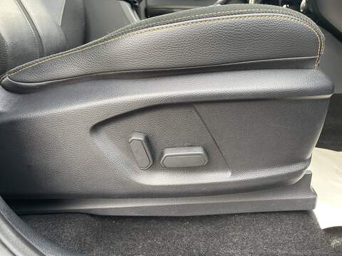 Ford Ranger 2.0 EcoBlue Wildtrak Auto 4WD Euro 6 (s/s) 4dr - U689