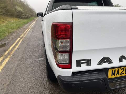 Ford Ranger 2.0 EcoBlue Wildtrak Auto 4WD Euro 6 (s/s) 4dr - U690