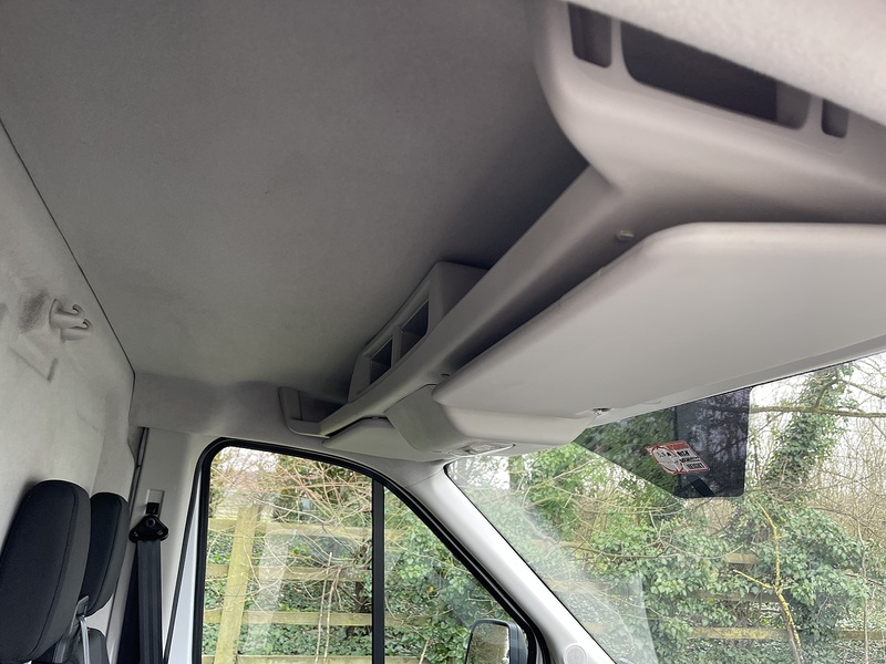 Ford Transit 2.0 350 EcoBlue MHEV Leader RWD L4 H3 Euro 6 (s/s) 5dr - U691