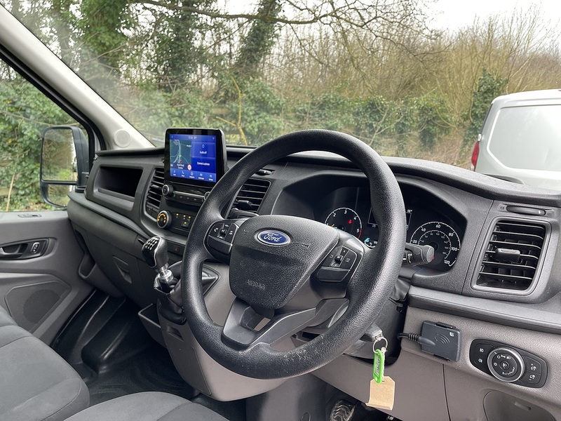 Ford Transit 2.0 350 EcoBlue MHEV Leader RWD L4 H3 Euro 6 (s/s) 5dr - U691