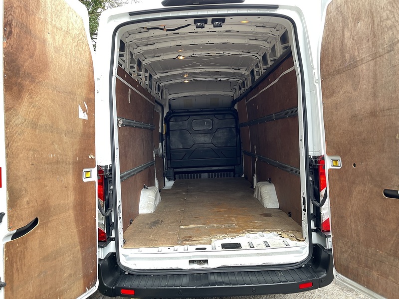 Ford Transit 2.0 350 EcoBlue MHEV Leader RWD L4 H3 Euro 6 (s/s) 5dr - U691