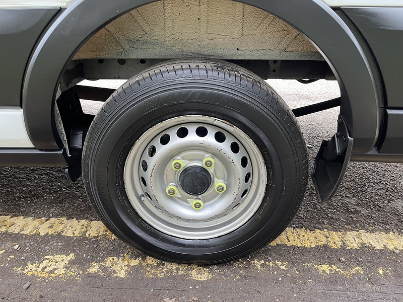 Ford Transit 2.0 350 EcoBlue MHEV Leader RWD L4 H3 Euro 6 (s/s) 5dr - U691