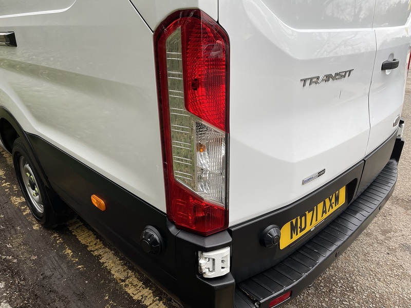 Ford Transit 2.0 350 EcoBlue MHEV Leader RWD L4 H3 Euro 6 (s/s) 5dr - U691