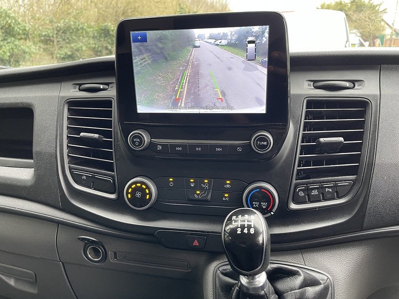 Ford Transit 2.0 350 EcoBlue MHEV Leader RWD L4 H3 Euro 6 (s/s) 5dr - U691