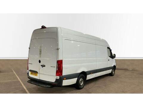 Mercedes-Benz Sprinter 2.0 315 CDI Progressive RWD L3 H2 Euro 6 (s/s) 5dr - U692