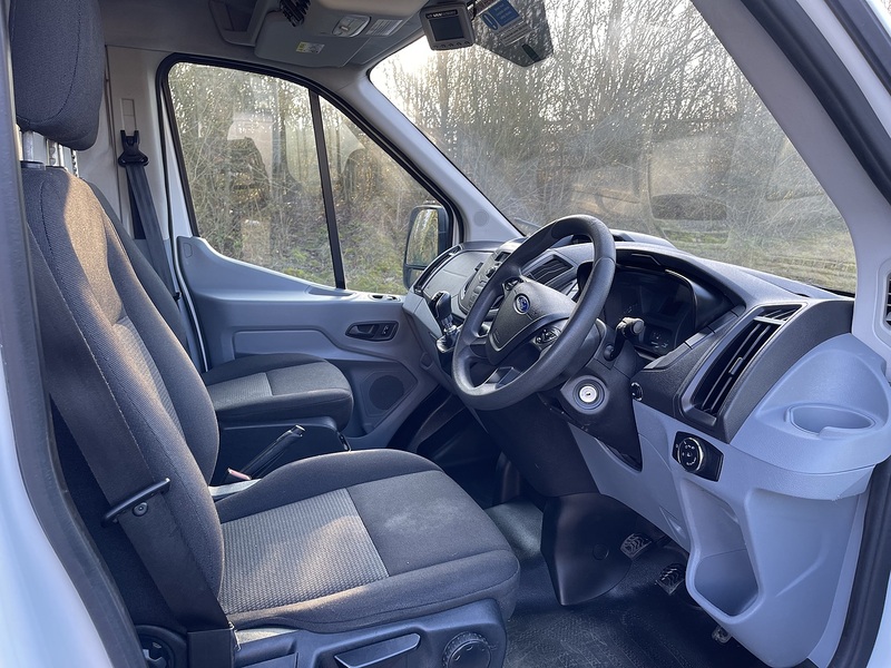 Ford Transit 2.0 350 EcoBlue FWD L2 H3 Euro 6 5dr - U697