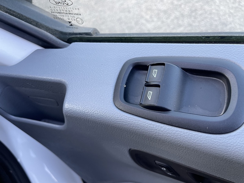 Ford Transit 2.0 350 EcoBlue FWD L2 H3 Euro 6 5dr - U697