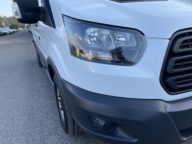 Ford Transit 2.0 350 EcoBlue FWD L2 H3 Euro 6 5dr - U697