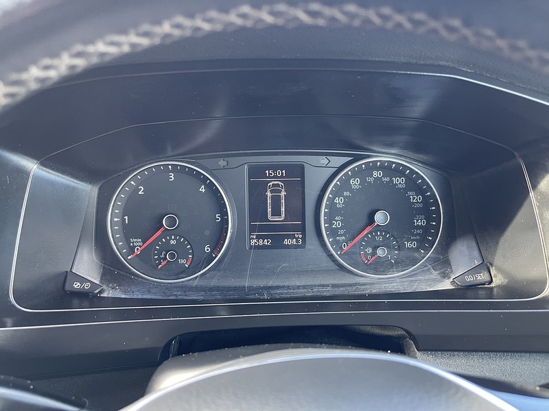 Volkswagen Transporter 2.0 TDI T30 BlueMotion Tech Highline FWD LWB Euro 6 (s/s) 5dr - U699