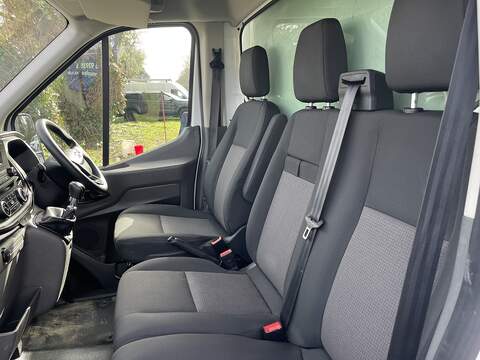 Ford Transit 2.0 350 EcoBlue HD Leader Luton 3dr Diesel Manual RWD L3 Euro 6 (s/s) (165 ps) - U701