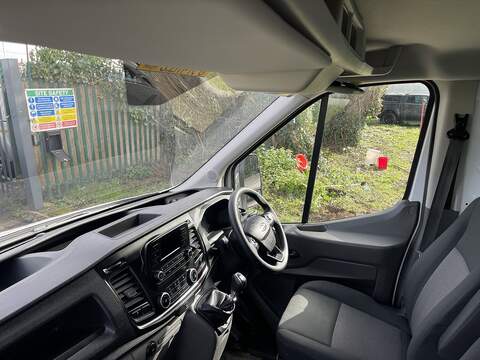 Ford Transit 2.0 350 EcoBlue HD Leader Luton 3dr Diesel Manual RWD L3 Euro 6 (s/s) (165 ps) - U701