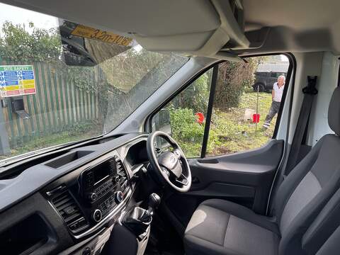 Ford Transit 2.0 350 EcoBlue HD Leader Luton 3dr Diesel Manual RWD L3 Euro 6 (s/s) (165 ps) - U701