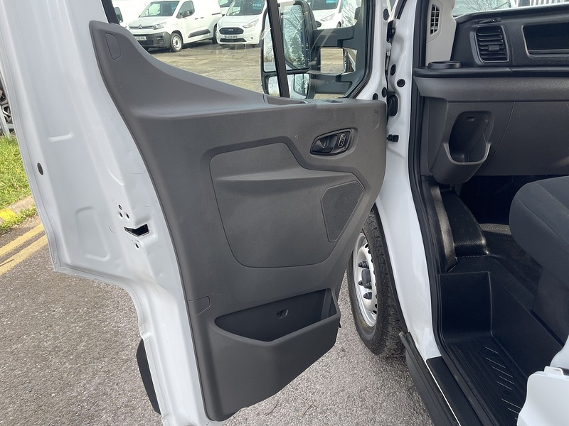 Ford Transit 2.0 350 EcoBlue HD Leader Luton 3dr Diesel Manual RWD L3 Euro 6 (s/s) (165 ps) - U701