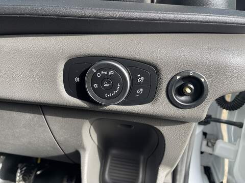 Ford Transit 2.0 350 EcoBlue HD Leader Luton 3dr Diesel Manual RWD L3 Euro 6 (s/s) (165 ps) - U701