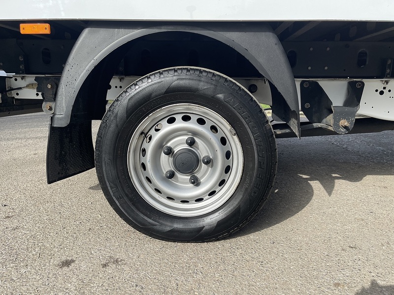 Ford Transit 2.0 350 EcoBlue HD Leader Luton 3dr Diesel Manual RWD L3 Euro 6 (s/s) (165 ps) - U701