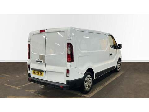 Renault Trafic 2.0 dCi Blue SL28 Business+ L1 H1 Euro 6 (s/s) 5dr - U702