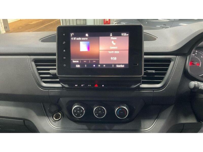 Renault Trafic 2.0 dCi Blue SL28 Business+ L1 H1 Euro 6 (s/s) 5dr - U702