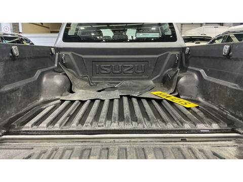 Isuzu D-Max 1.9 TD DL40 4WD Euro 6 (s/s) 4dr - U704