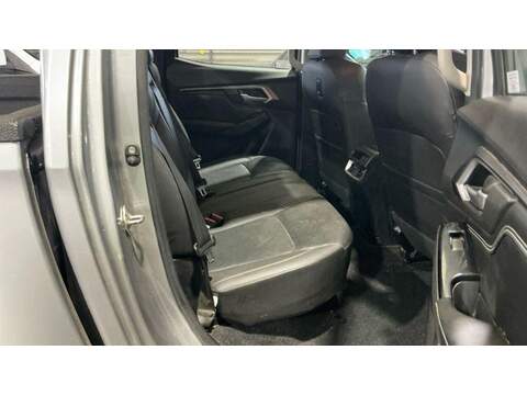 Isuzu D-Max 1.9 TD DL40 4WD Euro 6 (s/s) 4dr - U704