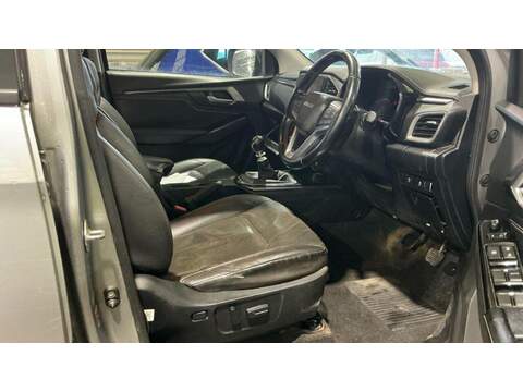 Isuzu D-Max 1.9 TD DL40 4WD Euro 6 (s/s) 4dr - U704