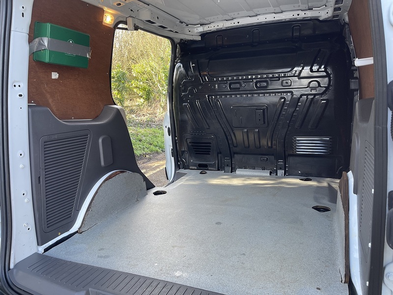 Ford Transit Connect 1.5 220 EcoBlue Trend Auto L1 Euro 6 (s/s) 5dr - U709