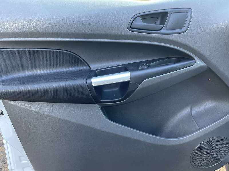 Ford Transit Connect 1.5 220 EcoBlue Trend Auto L1 Euro 6 (s/s) 5dr - U709