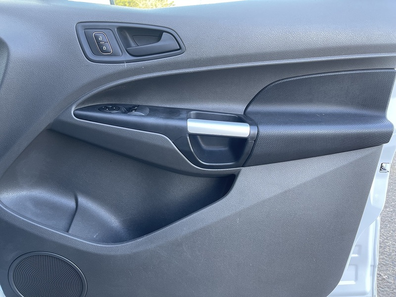 Ford Transit Connect 1.5 220 EcoBlue Trend Auto L1 Euro 6 (s/s) 5dr - U709